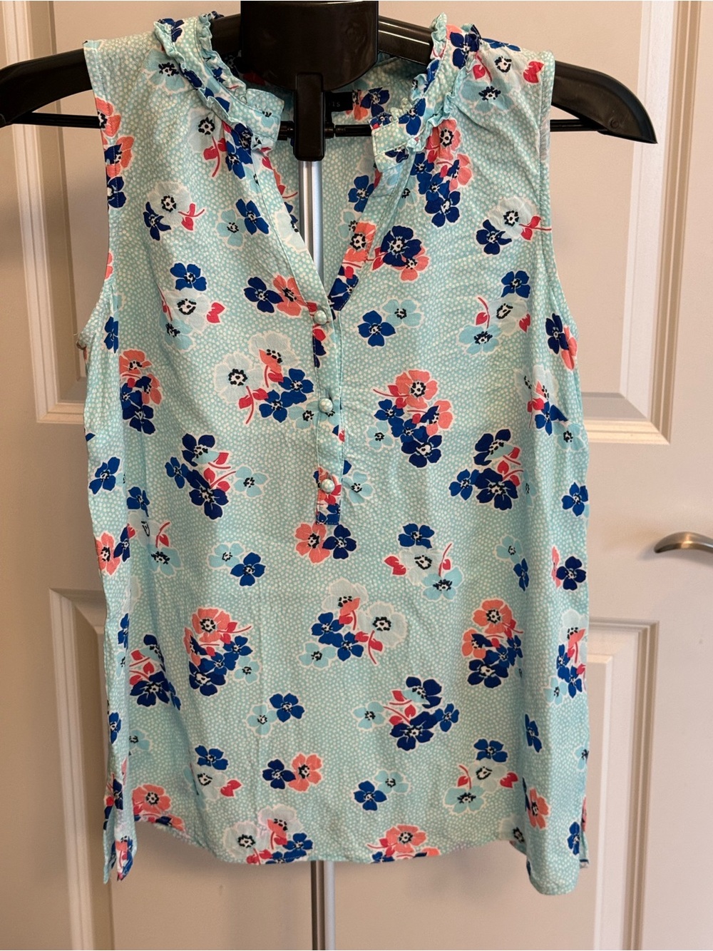 Talbots Mint Floral Ruffle Neck Sleeveless Blouse